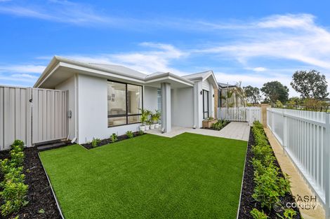 Property photo of 2 Lyra Lane Bennett Springs WA 6063