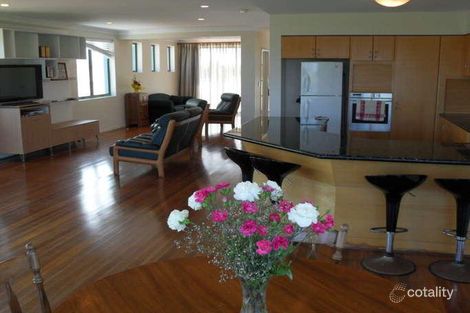 Property photo of 2/5 Brakes Crescent Miami QLD 4220