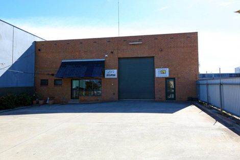 8 Dundee Ave, Holden Hill, SA 5088