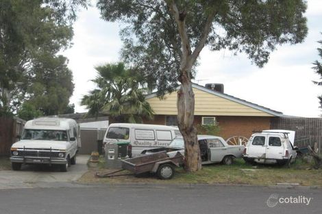 Property photo of 17 Goldfinch Court Carrum Downs VIC 3201