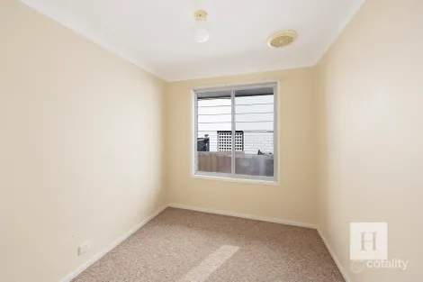 Property photo of 76 Taronga Avenue San Remo NSW 2262