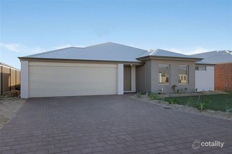 16 Mannhein Cres, Piara Waters, WA 6112