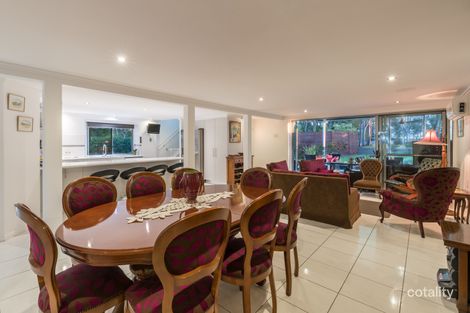 Property photo of 337 Torquay Terrace Torquay QLD 4655