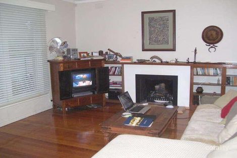 Property photo of 1/10 Tobias Avenue Glen Waverley VIC 3150