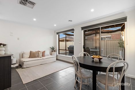 Property photo of 7 Richie Circuit Hillside VIC 3037