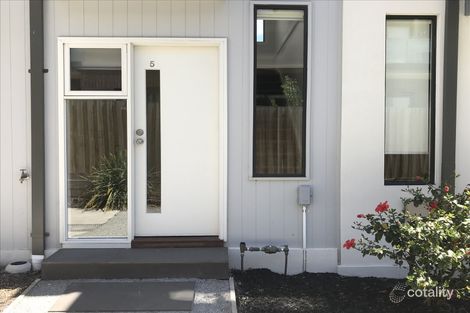 Property photo of 5/6 Clydebank Road Edithvale VIC 3196