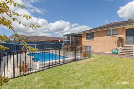 Property photo of 11 Lyndel Parade Shortland NSW 2307