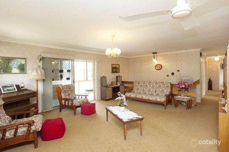 Property photo of 32 Gaillardia Street Macgregor QLD 4109