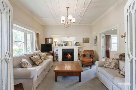 Property photo of 18 Somerset Road Glen Iris VIC 3146