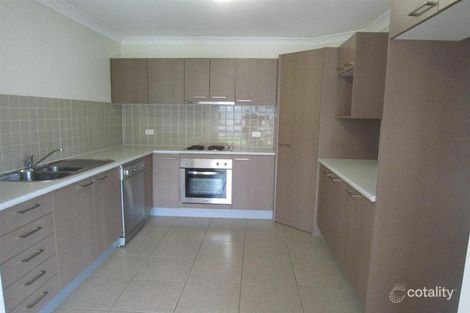 Property photo of 2/10 Bodacious Terrace Pimpama QLD 4209