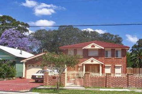 82 Wattle Ave, Carramar, NSW 2163