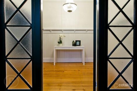 Property photo of 301 Edinburgh Castle Road Wavell Heights QLD 4012