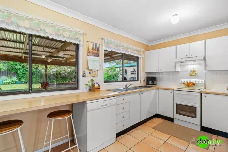 Property photo of 86 Pinehurst Way Blue Haven NSW 2262