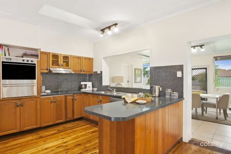 Property photo of 1 Kalang Avenue Kanahooka NSW 2530