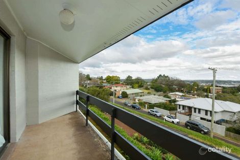 Property photo of 23/2 Benjamin Street Mount Lofty QLD 4350