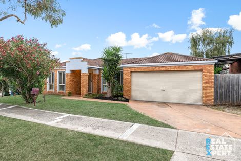 39 Bateman Gr, Hampton Park, VIC 3976