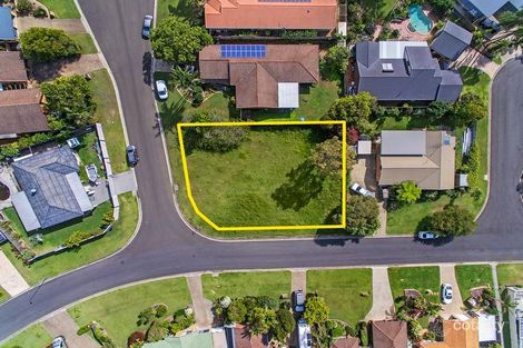 Property photo of 2 Poplar Place Mooloolaba QLD 4557