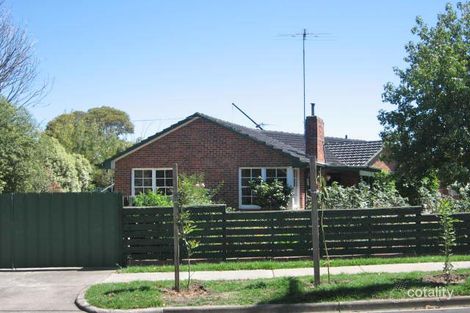 2/13 Elizabeth St, Bulleen, VIC 3105