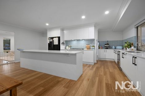 Property photo of 14 Sandstone Drive Hatton Vale QLD 4341