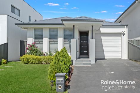 Property photo of 12 Galium Crescent Denham Court NSW 2565