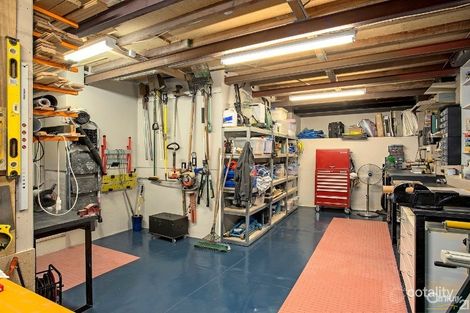 Property photo of 4 Tallowwood Avenue Cherrybrook NSW 2126