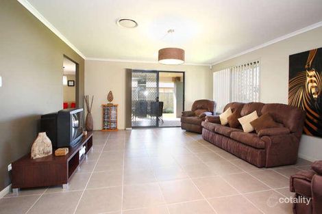 Property photo of 37 Sylvateere Crescent Wakerley QLD 4154