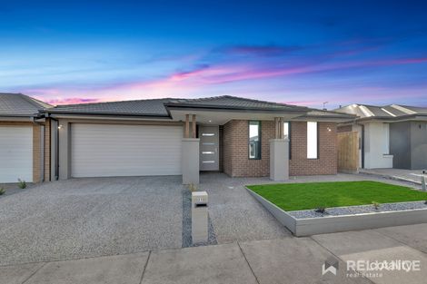 21 Erin Dr, Fraser Rise, VIC 3336
