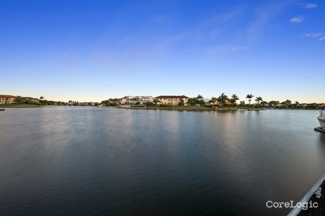 Property photo of 24 Calmwater Crescent Helensvale QLD 4212