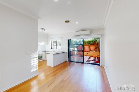 Property photo of 8 Jezabeel Court Flemington VIC 3031