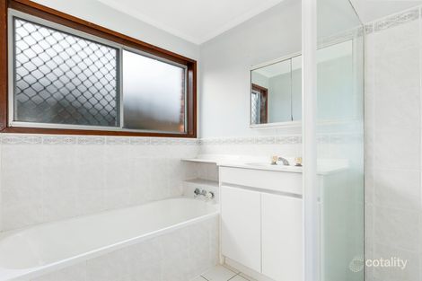 Property photo of 27 Martinelli Avenue Banora Point NSW 2486