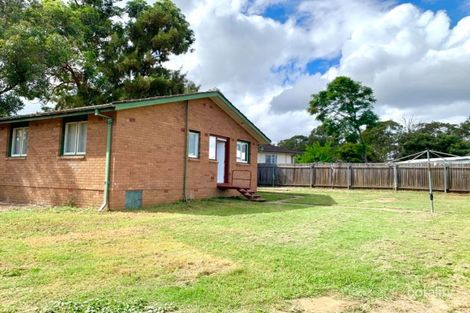 Property photo of 7 Hawthorne Place Macquarie Fields NSW 2564