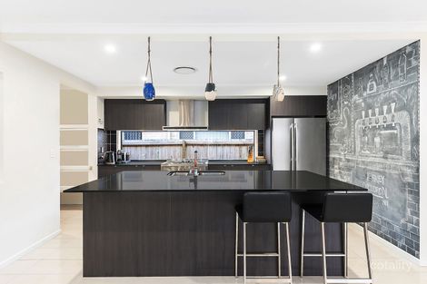 Property photo of 64 Capricorn Crescent Springfield Lakes QLD 4300