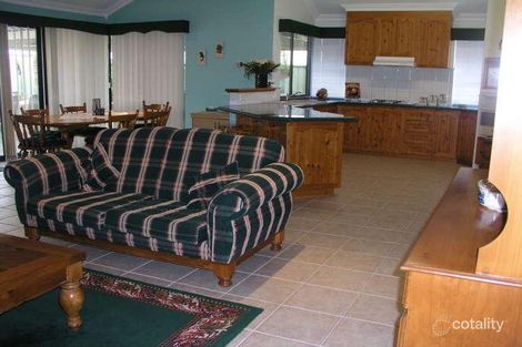 Property photo of 6 Arley Turn Canning Vale WA 6155