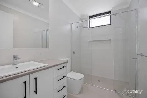 Property photo of 38 Grey Avenue West Hindmarsh SA 5007