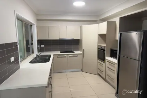Property photo of 15/60 Lakefield Place Runcorn QLD 4113