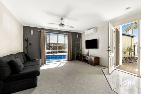 8 Candlebark Ct, Mountain Creek, QLD 4557