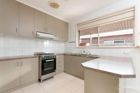 Property photo of 23 Gumtree Close St Albans VIC 3021