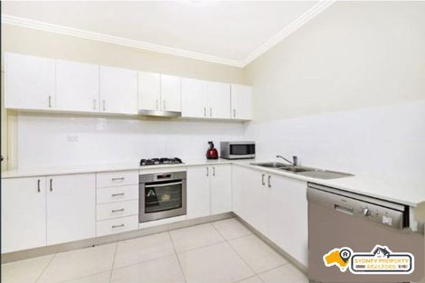 Property photo of 31/24-28 Mons Road Westmead NSW 2145