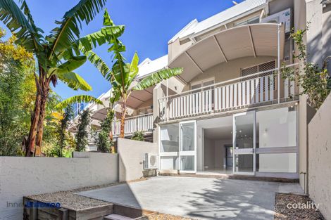 Property photo of 2/75 Berry Street Spring Hill QLD 4000