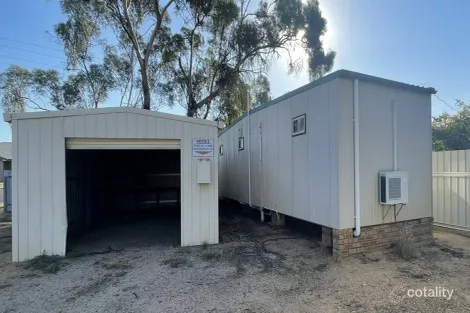 188 Railway Rd, West Wyalong, NSW 2671