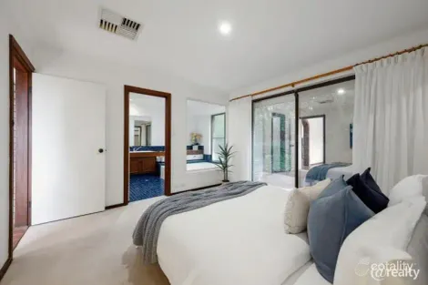 Property photo of 52 Chaucer Way Kalamunda WA 6076
