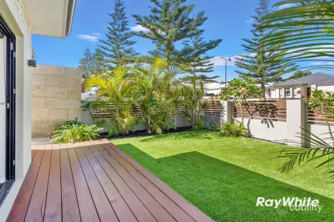 Property photo of 5 Northport Boulevard Wannanup WA 6210