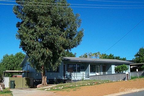 2/3 Howes St, Rangeway, WA 6530