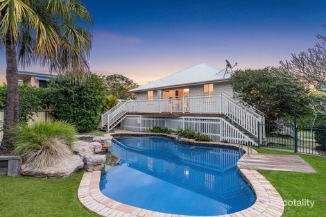 Property photo of 37 Carlton Terrace Wynnum QLD 4178