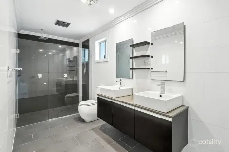 Property photo of 5 Nea Drive Pemulwuy NSW 2145