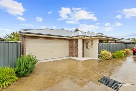 Property photo of 2/17A Reeve Street Sale VIC 3850
