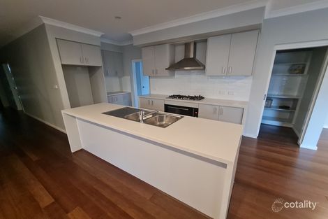 Property photo of 13 Assisi Close Cranebrook NSW 2749