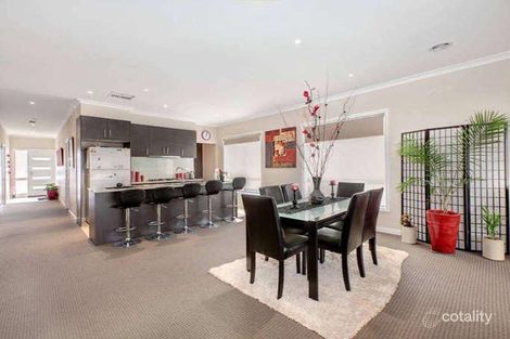 Property photo of 6 Cordyline Grove Craigieburn VIC 3064