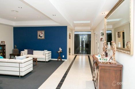 Property photo of 70 Topping Street Sale VIC 3850