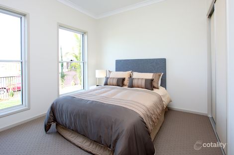 Property photo of 10 Simon Street Victoria Point QLD 4165